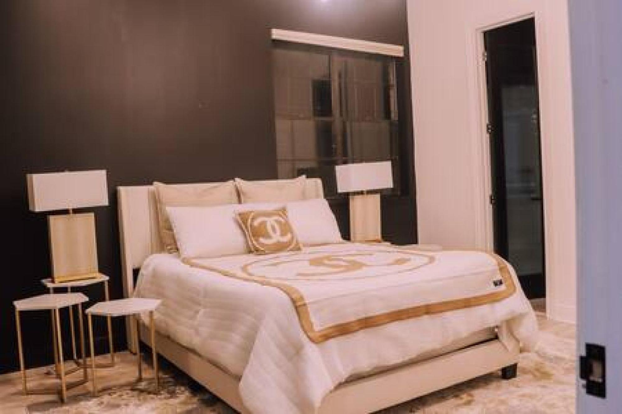 Lovely 4Bd House W Pool, Hot Tub And Free Parking Хюстън Екстериор снимка